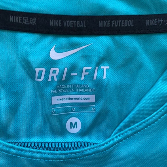 Portugal Soccer Training Top EUC - Picture 3 of 5